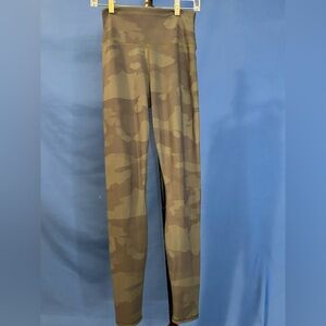 ALO Yoga Camo-print High Waist Leggings